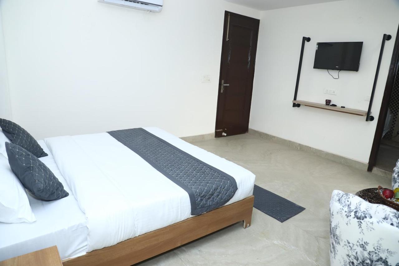 Lyf Corporate Suites - Noida Sector 19 ภายนอก รูปภาพ