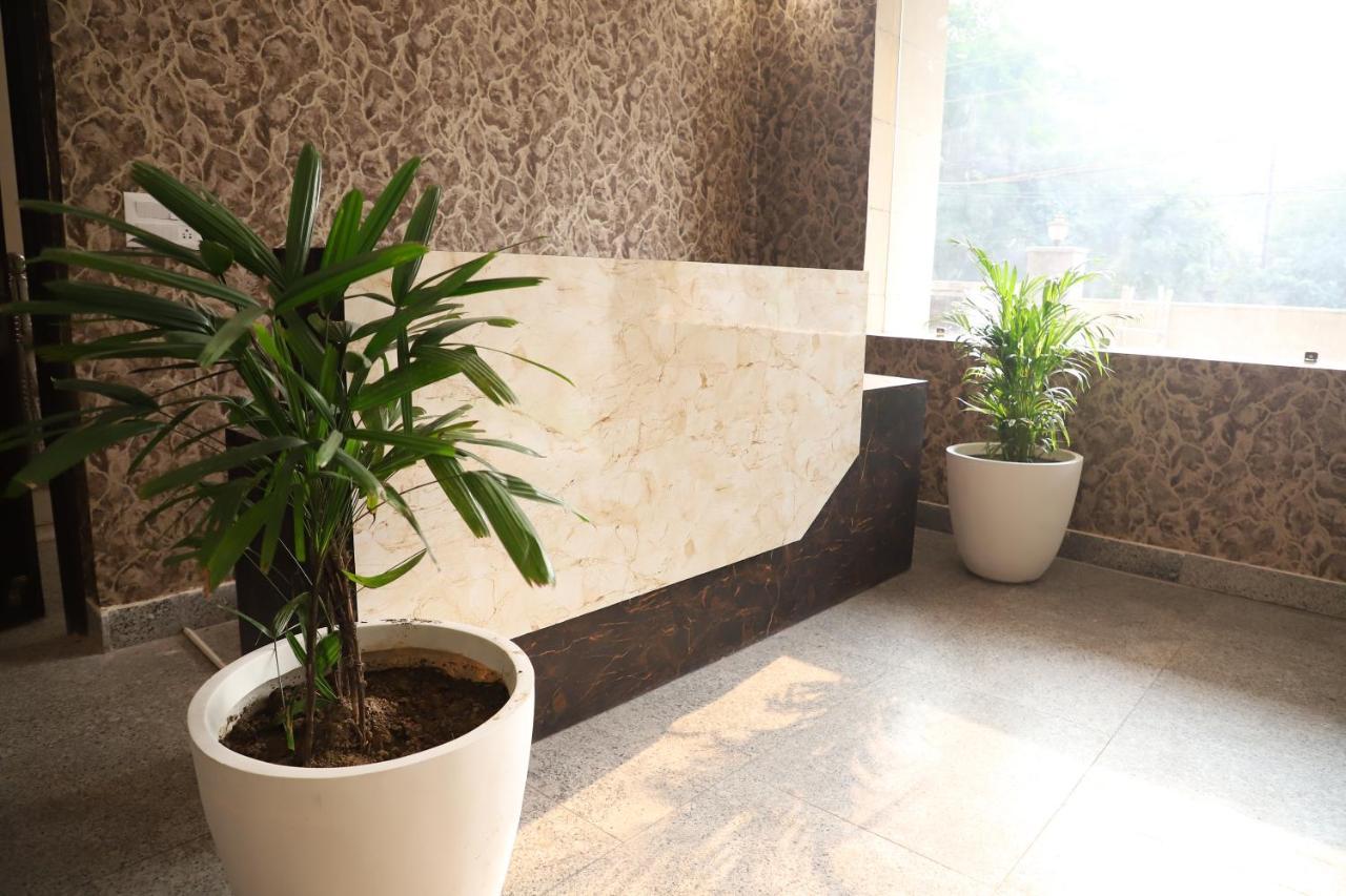 Lyf Corporate Suites - Noida Sector 19 ภายนอก รูปภาพ