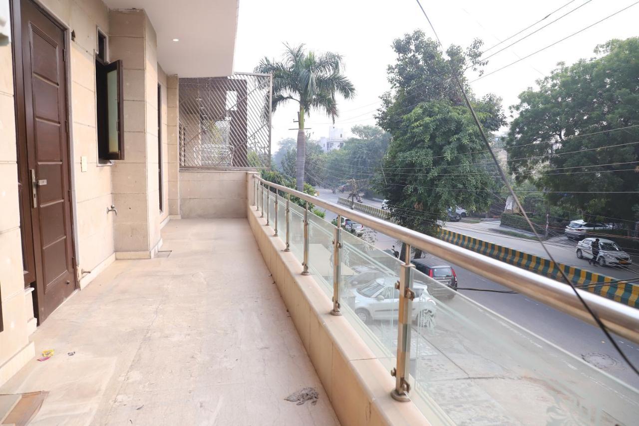 Lyf Corporate Suites - Noida Sector 19 ภายนอก รูปภาพ