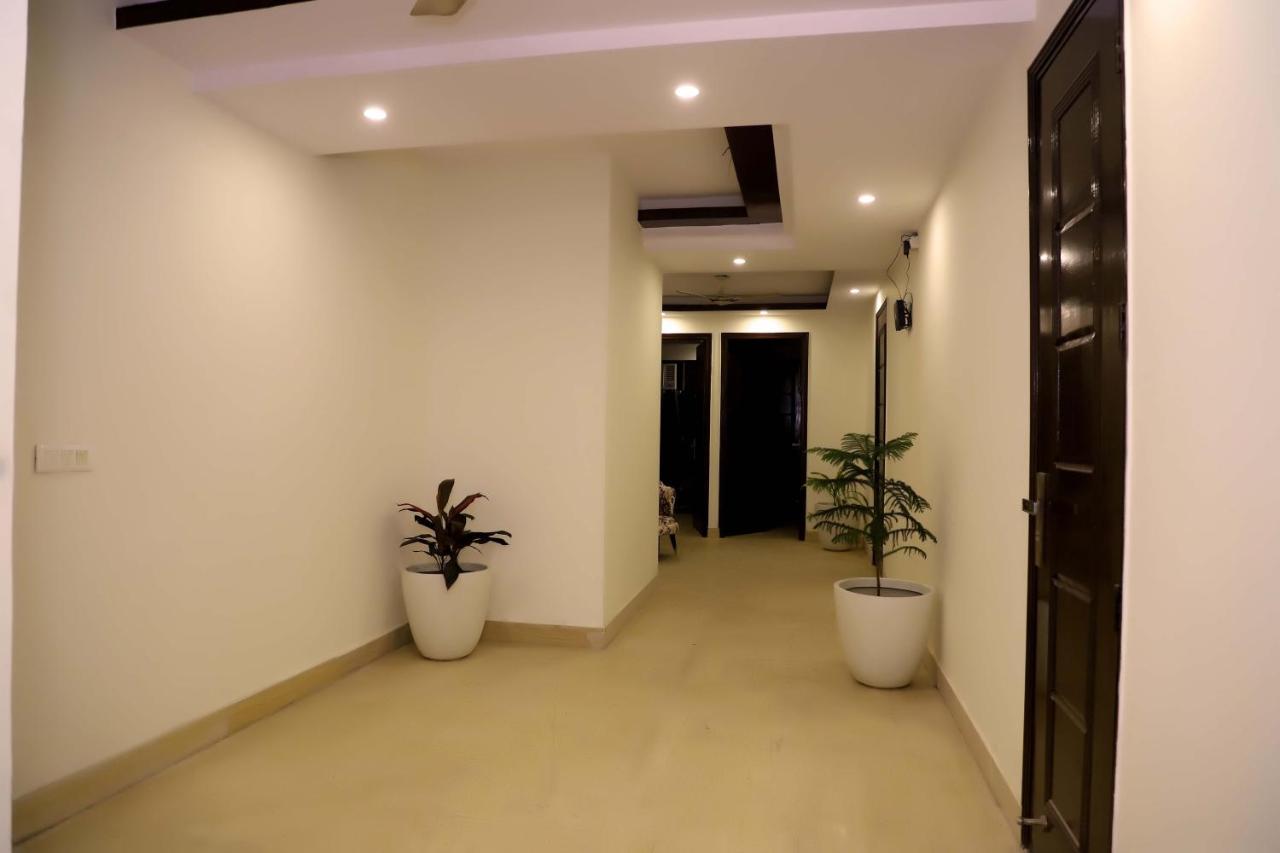 Lyf Corporate Suites - Noida Sector 19 ภายนอก รูปภาพ